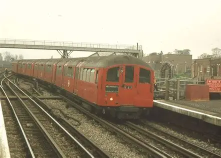 Class 483 EMUs