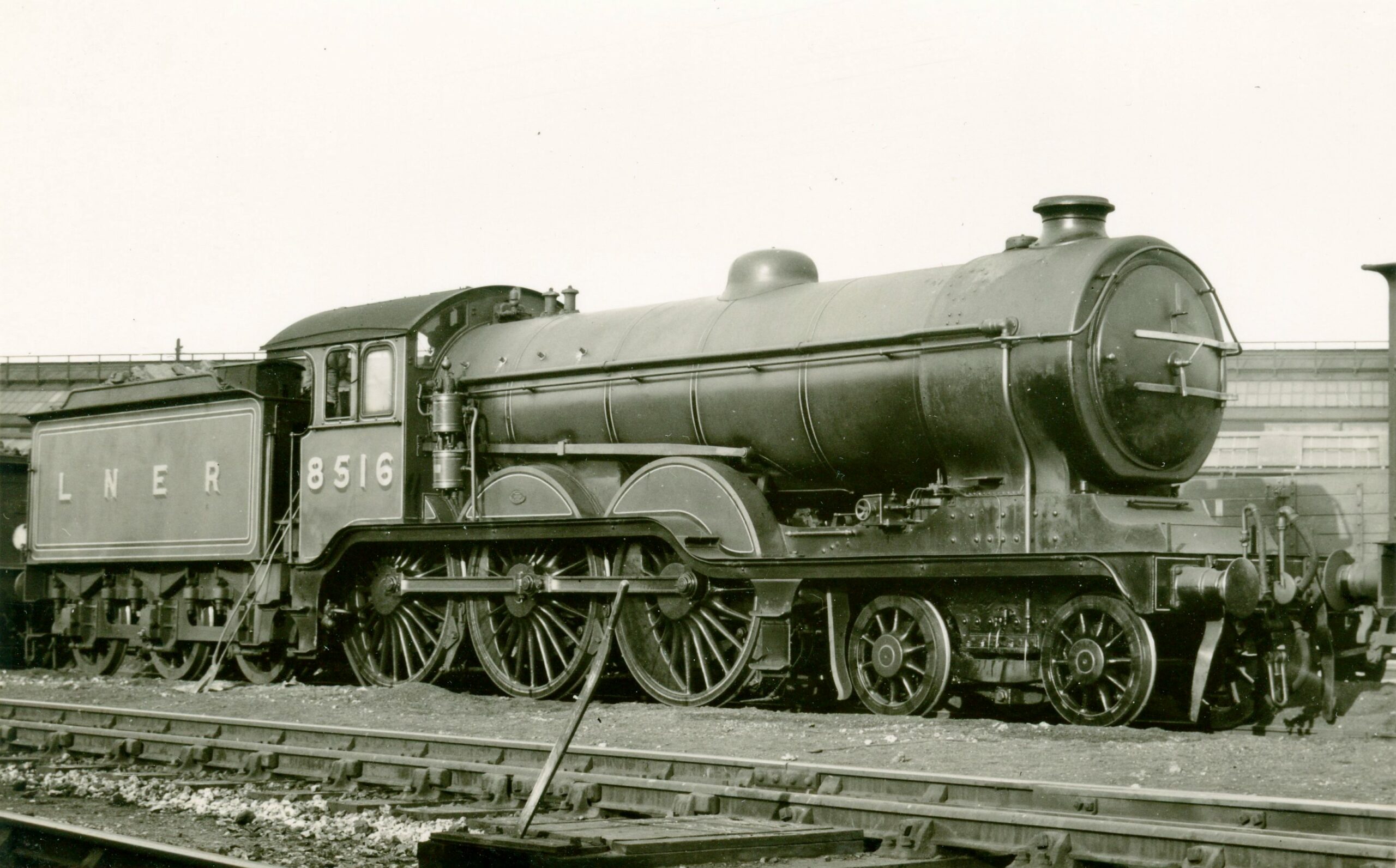 Holden class B12