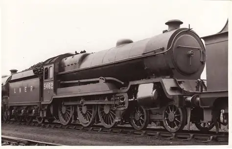 Robinson class B7